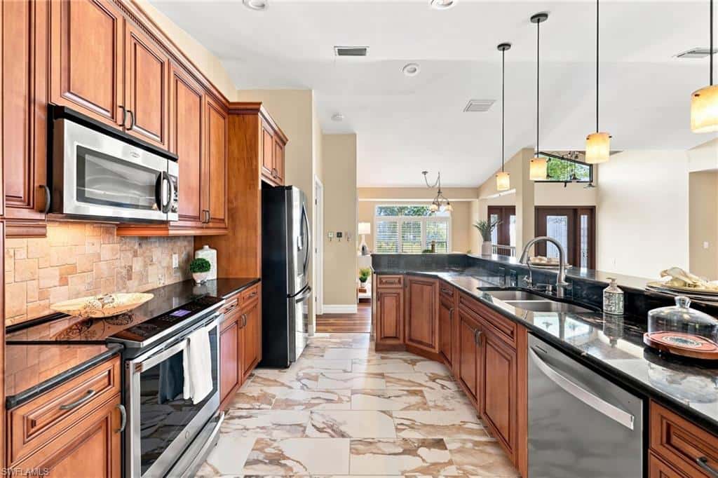 6037 Birnam Wood Ln, Fort Myers, photo 7