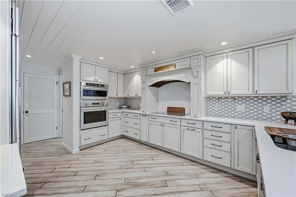 3737 Crayton Rd, Naples, photo 8