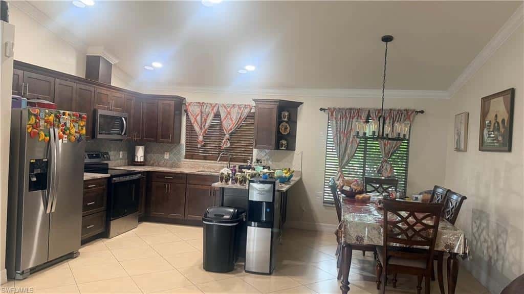 2230 Crystal Dr, Fort Myers, photo 12