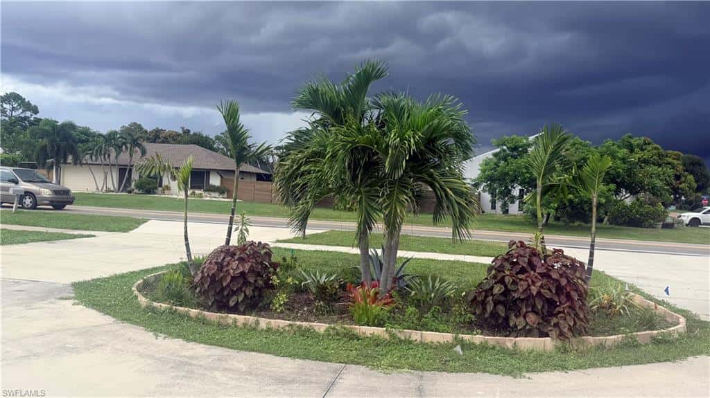 2230 Crystal Dr, Fort Myers, photo 7