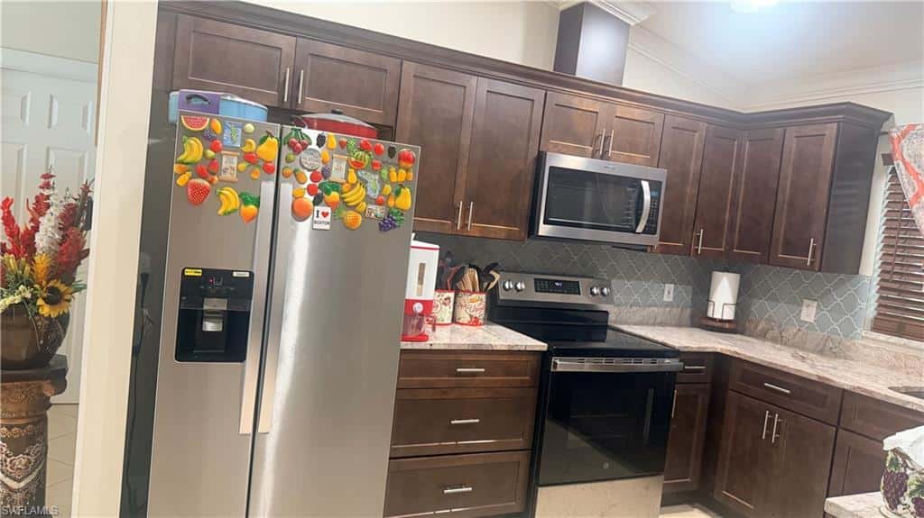 2230 Crystal Dr, Fort Myers, photo 14