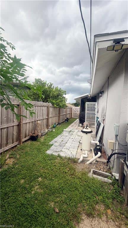 2230 Crystal Dr, Fort Myers, photo 37
