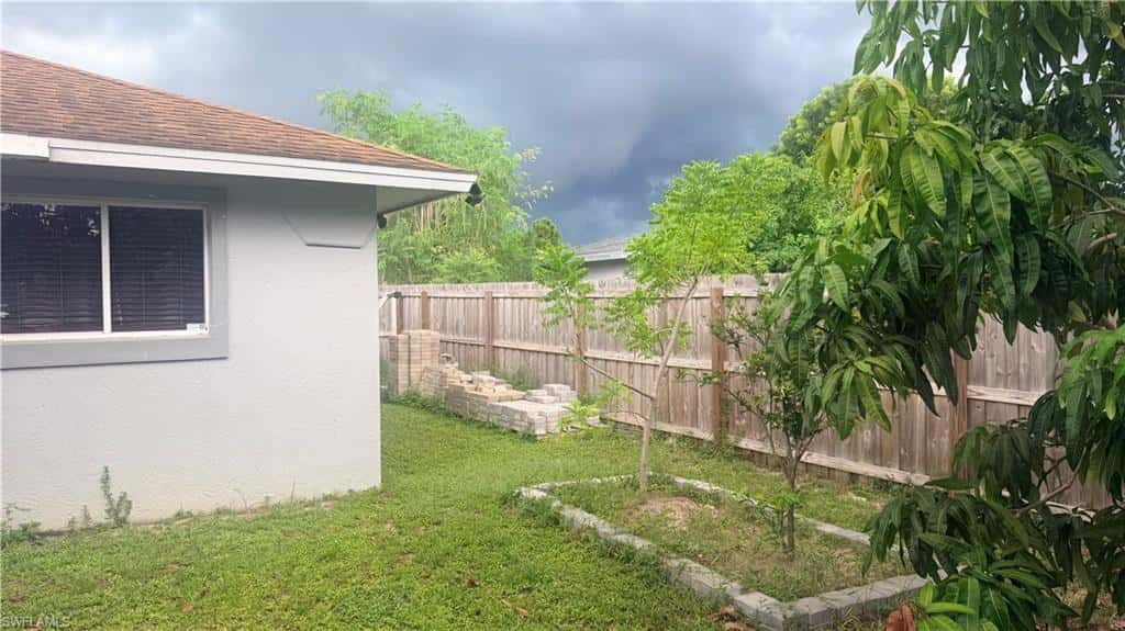 2230 Crystal Dr, Fort Myers, photo 35