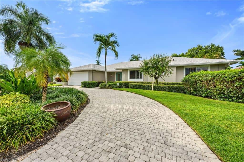 675 Harbour Dr, Naples, photo 4