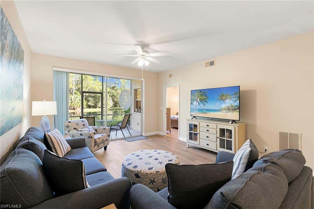 3245 Cypress Glen Way #504, Naples, photo 4