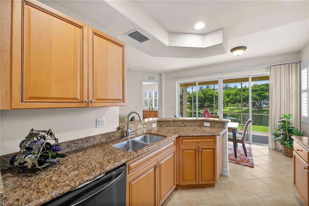 5626 Cape Harbour Dr #102, Cape Coral, photo 7