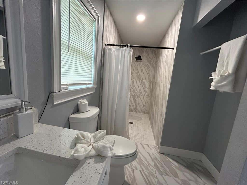 3413 2nd St, Lehigh Acres, photo 10