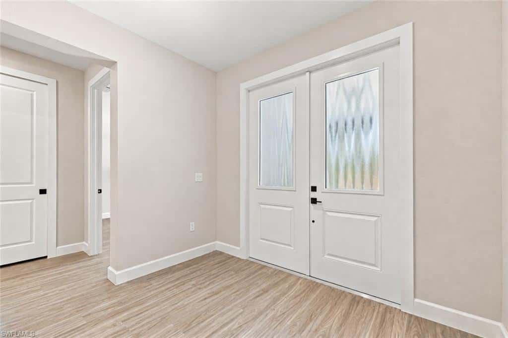 1214 Acacia Ave, Lehigh Acres, photo 5