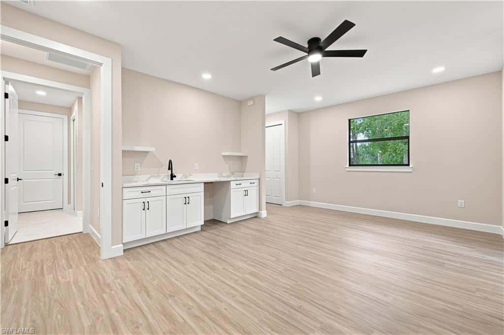 1214 Acacia Ave, Lehigh Acres, photo 34