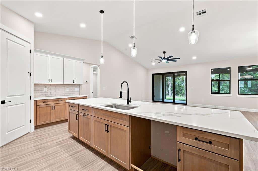 1214 Acacia Ave, Lehigh Acres, photo 18