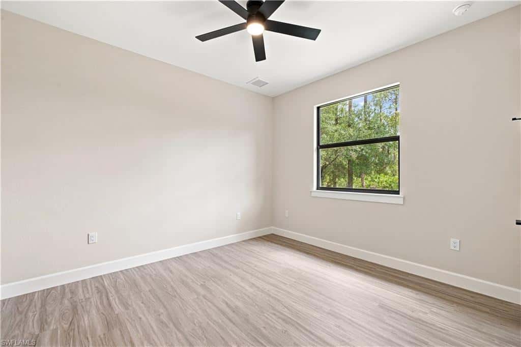 1214 Acacia Ave, Lehigh Acres, photo 11