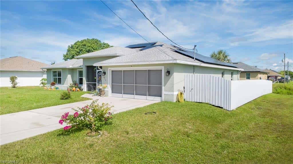 4910 Bygone St, Lehigh Acres, photo 35
