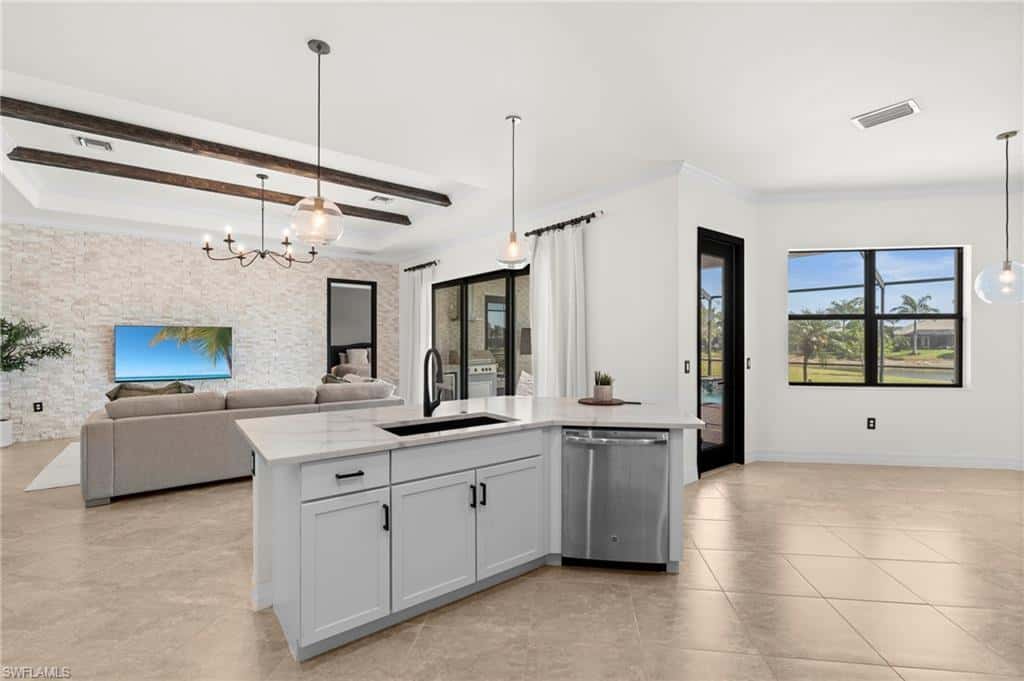 2067 Antigua Ln, Naples, photo 5