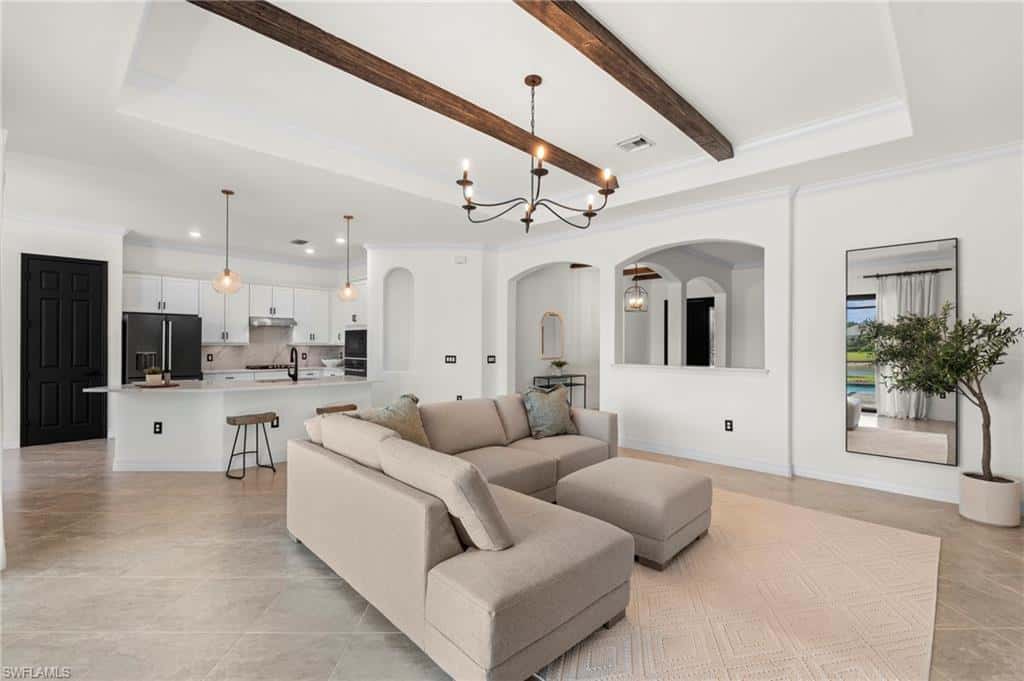 2067 Antigua Ln, Naples, photo 9