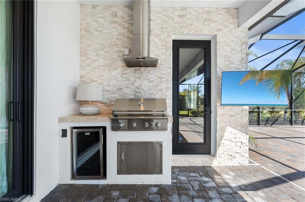 2067 Antigua Ln, Naples, photo 24
