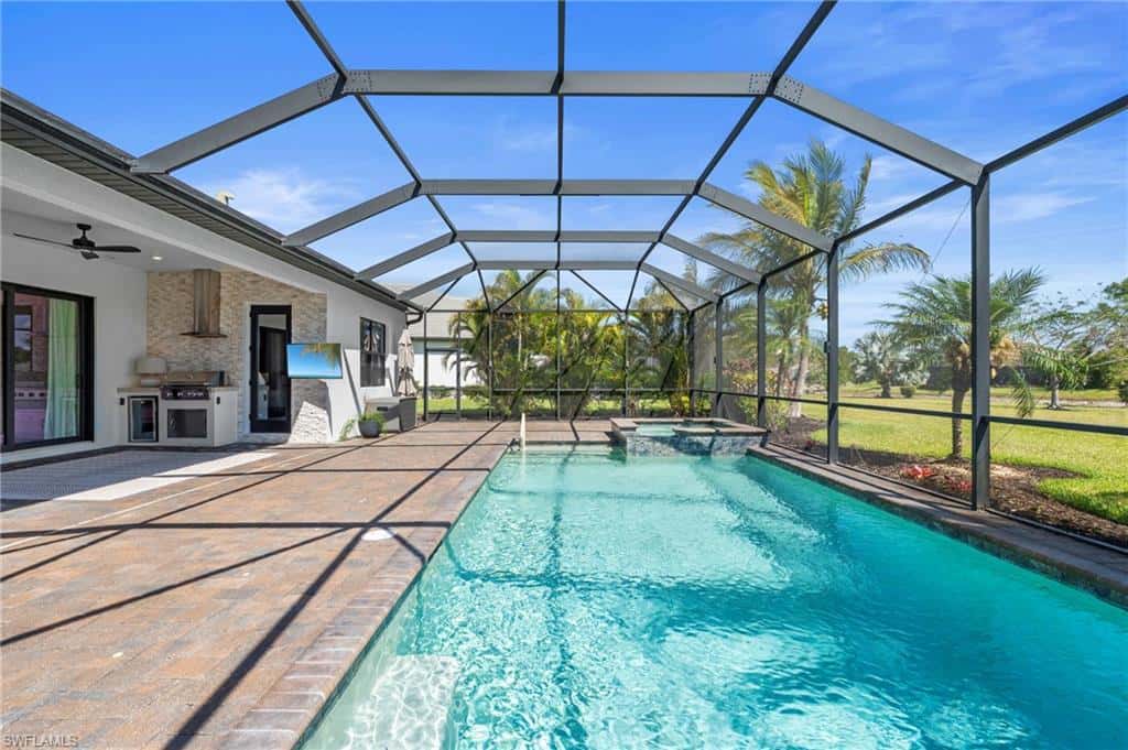2067 Antigua Ln, Naples, photo 29