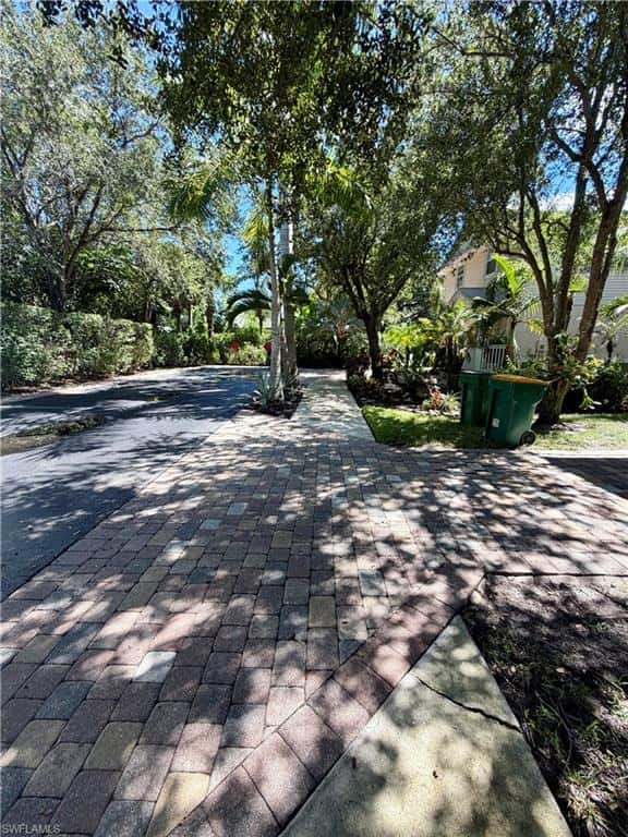 2810 Lakeview Dr, Naples, photo 16
