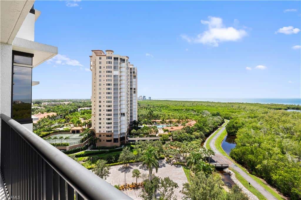 6825 Grenadier Blvd #1102, Naples, photo 27