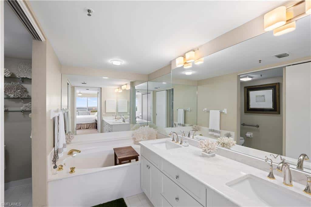 6825 Grenadier Blvd #1102, Naples, photo 16