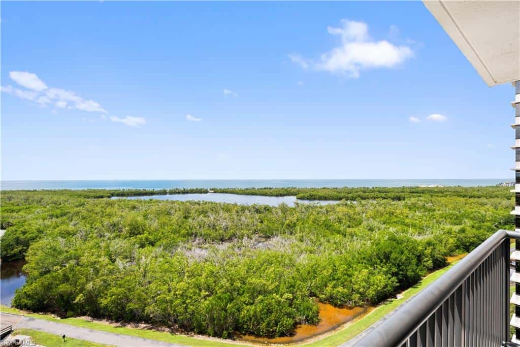 6825 Grenadier Blvd #1102, Naples, photo 26