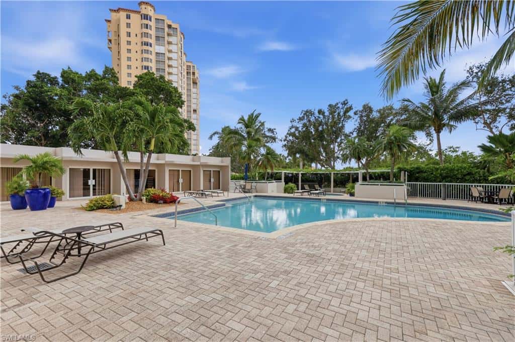 6825 Grenadier Blvd #1102, Naples, photo 32