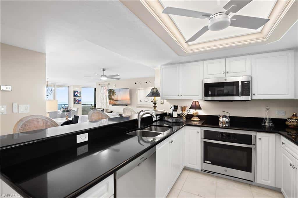6825 Grenadier Blvd #1102, Naples, photo 5