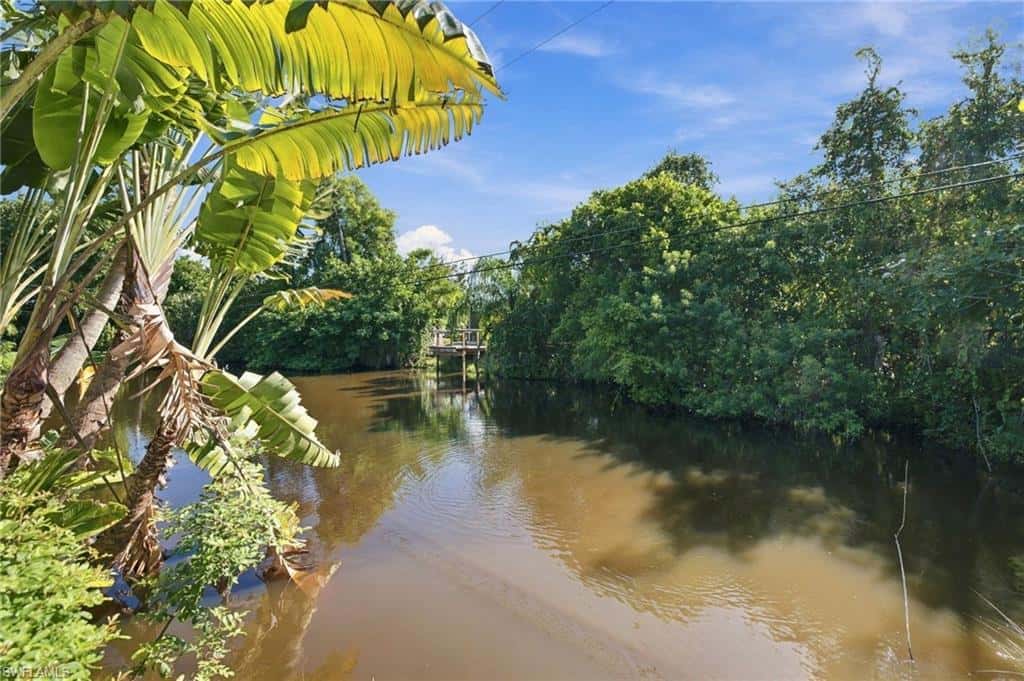 688 Valley Dr, Bonita Springs, photo 21