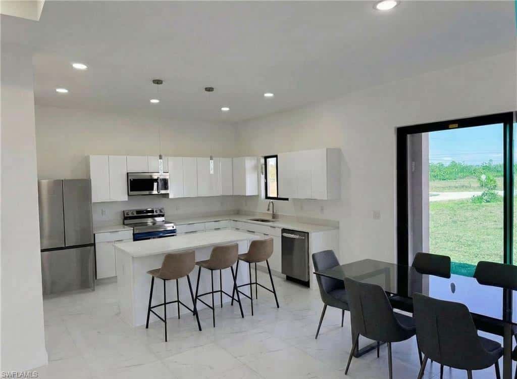 4333 34th Ln, Cape Coral, photo 5