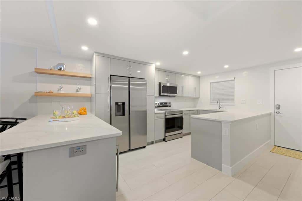 900 8th Ave #103, Naples, photo 5