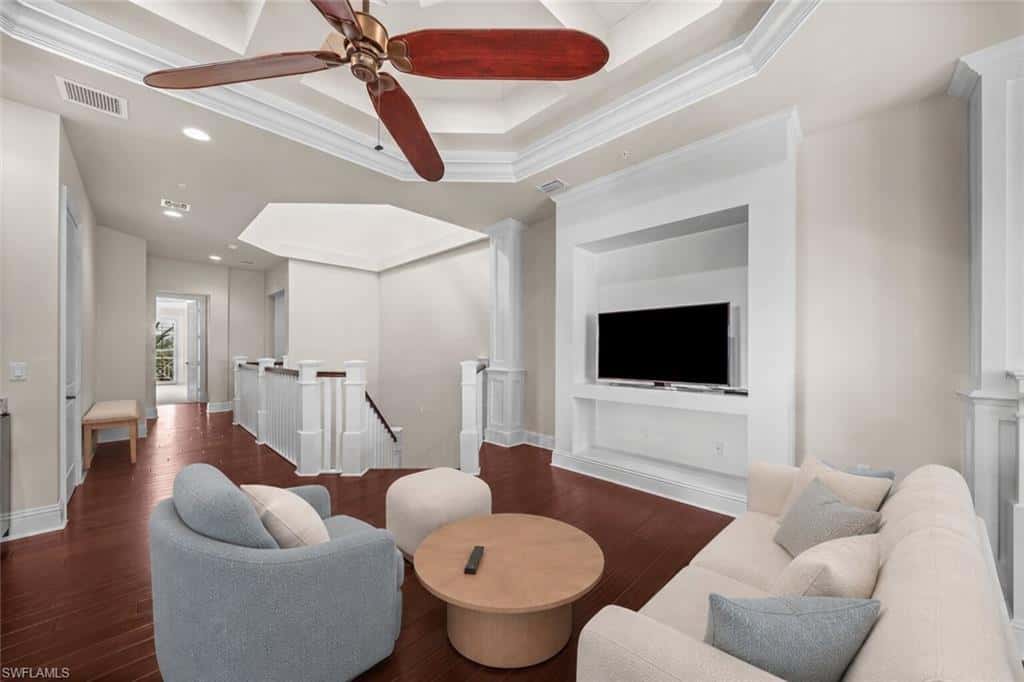 529 Fairway Ter, Naples, photo 27