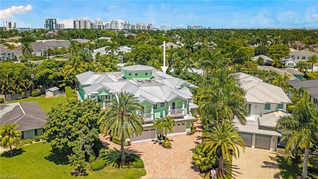 529 Fairway Ter, Naples, photo 42