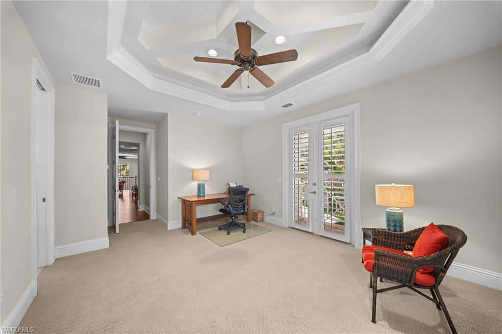 529 Fairway Ter, Naples, photo 36