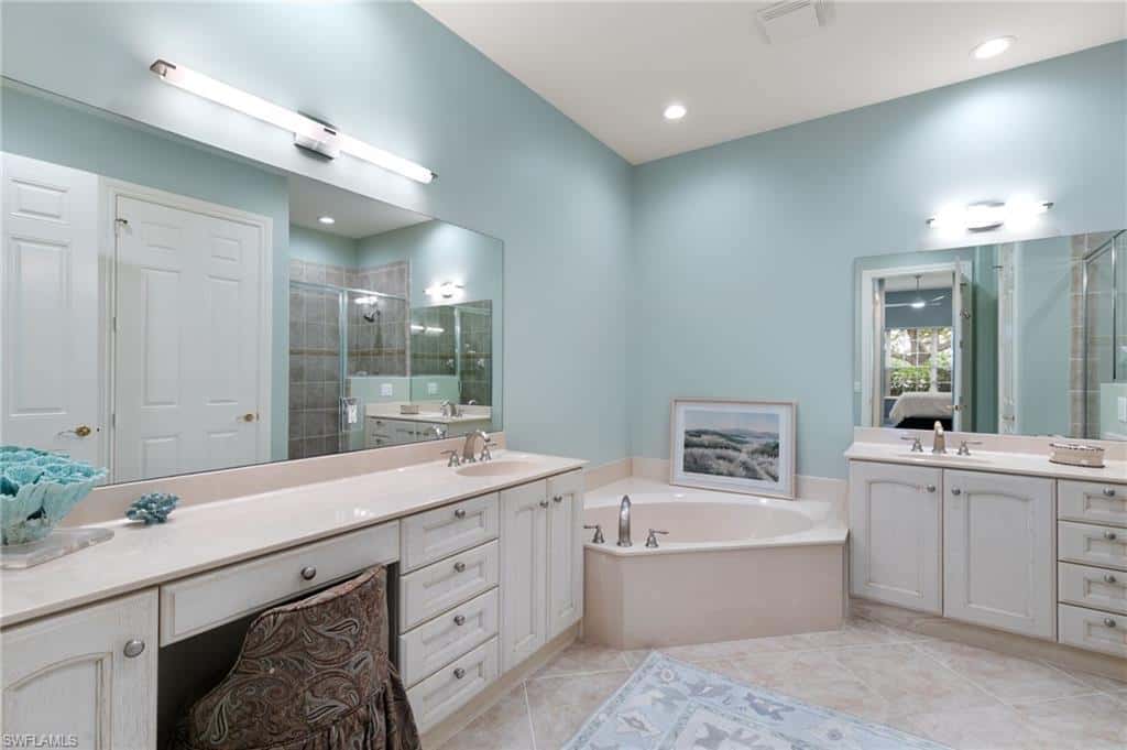 3053 Aviamar Cir #8-102, Naples, photo 13