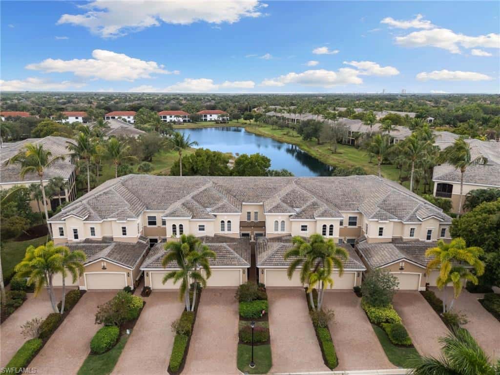 3053 Aviamar Cir #8-102, Naples, photo 28