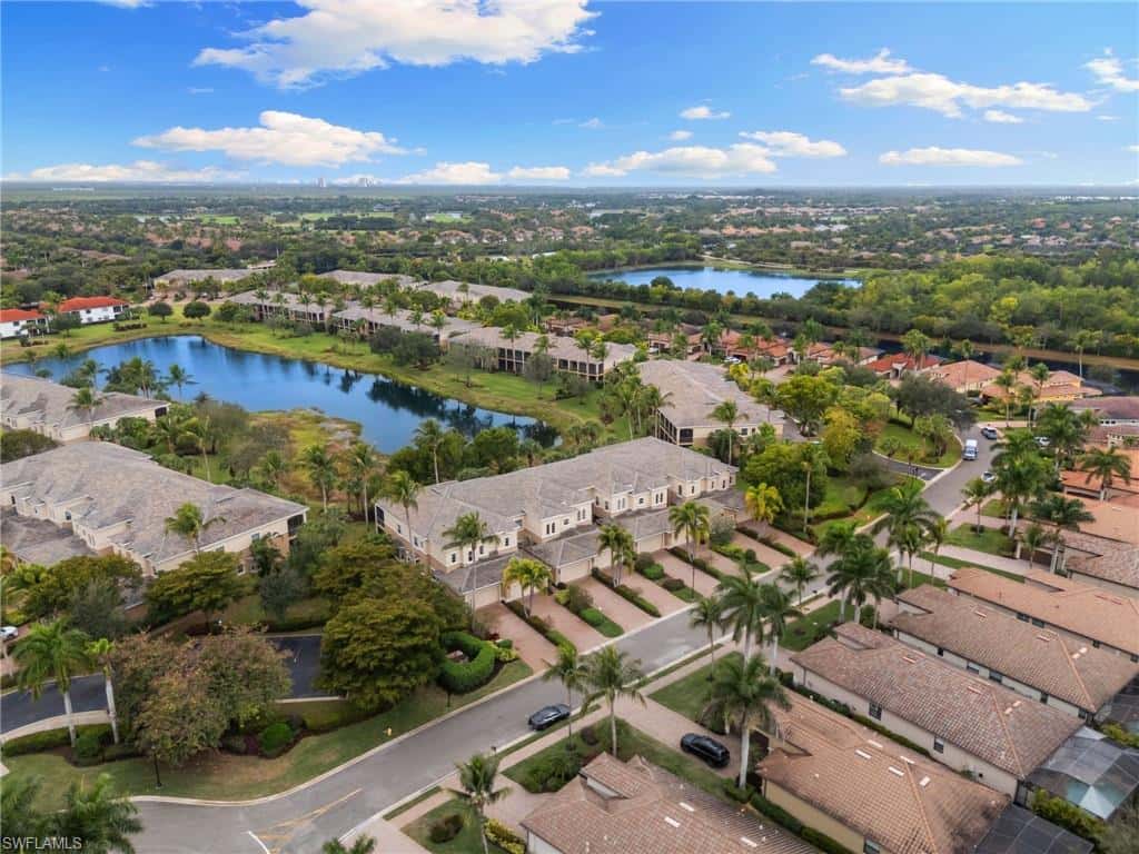 3053 Aviamar Cir #8-102, Naples, photo 30