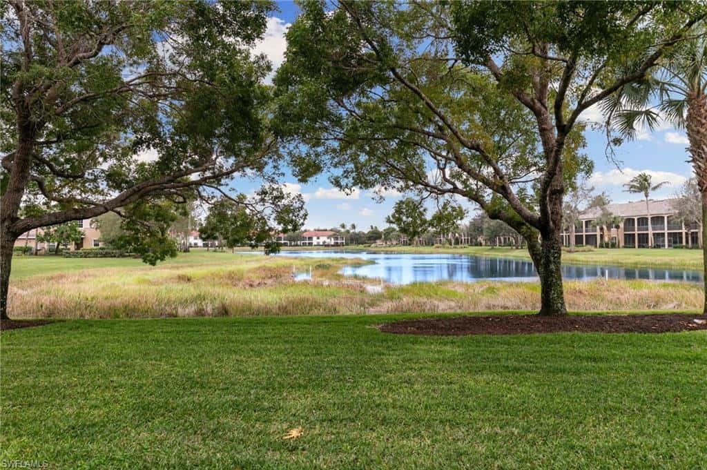 3053 Aviamar Cir #8-102, Naples, photo 31