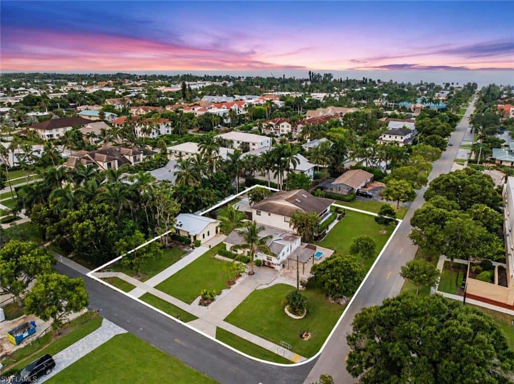 560 9th Ave, Naples, photo 13
