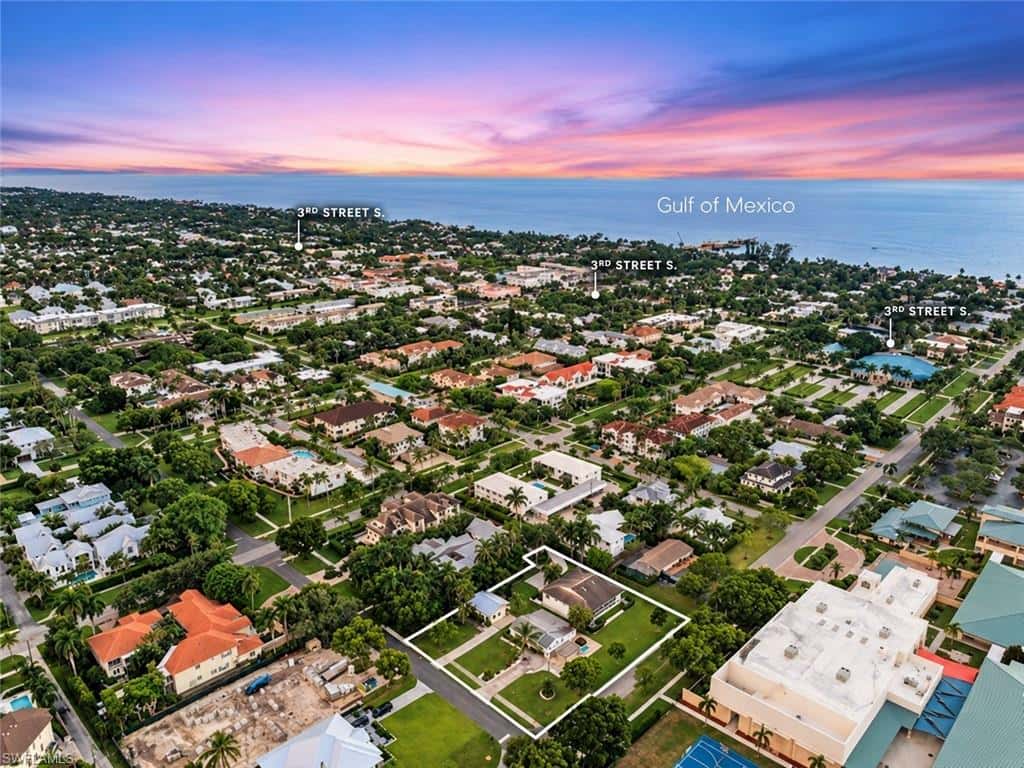 560 9th Ave, Naples, photo 4