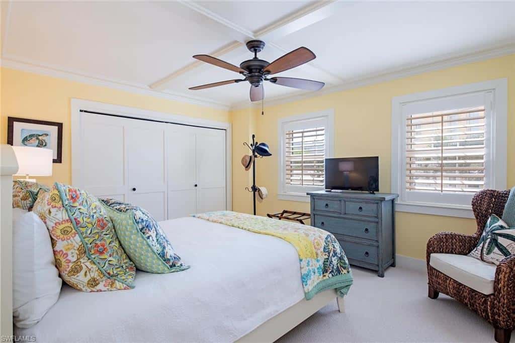 3483 Gulf Shore Blvd #104, Naples, photo 11