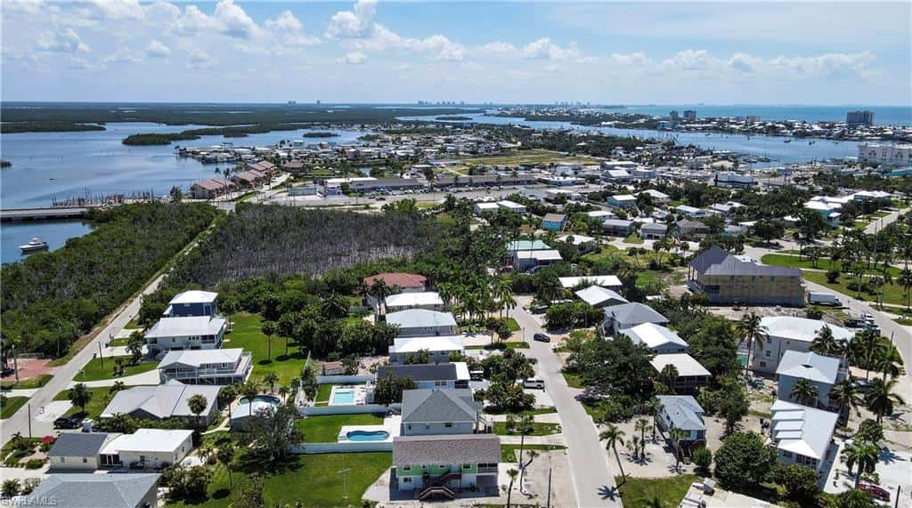 915 North St, Fort Myers Beach, photo 34
