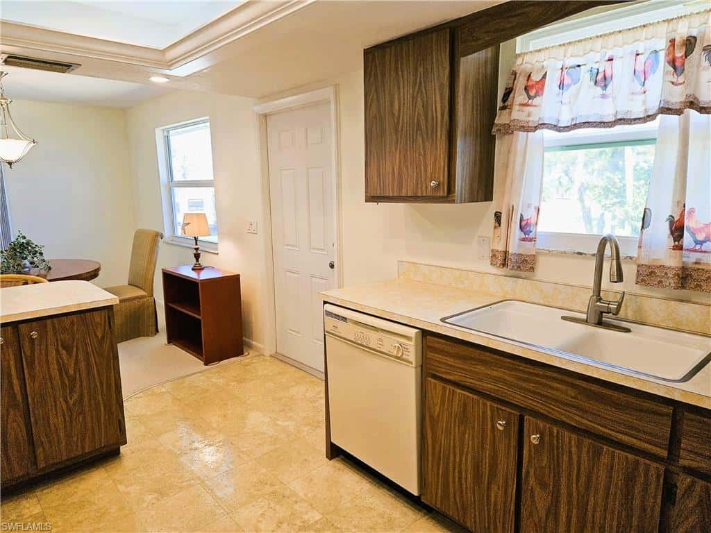 915 North St, Fort Myers Beach, photo 8