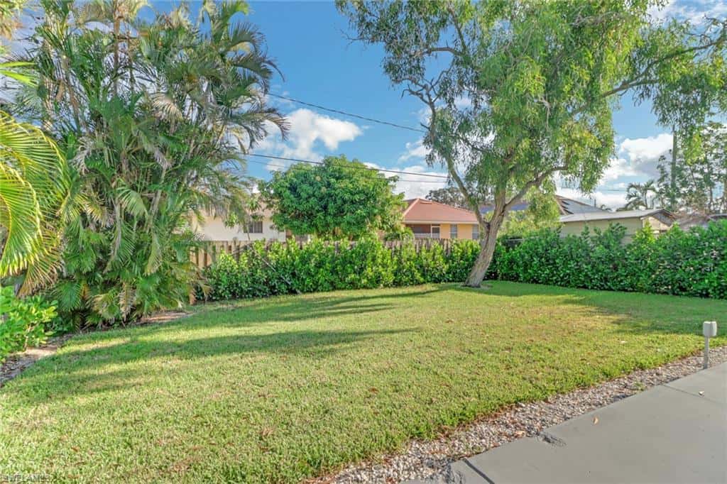 779 108th Ave, Naples, photo 9