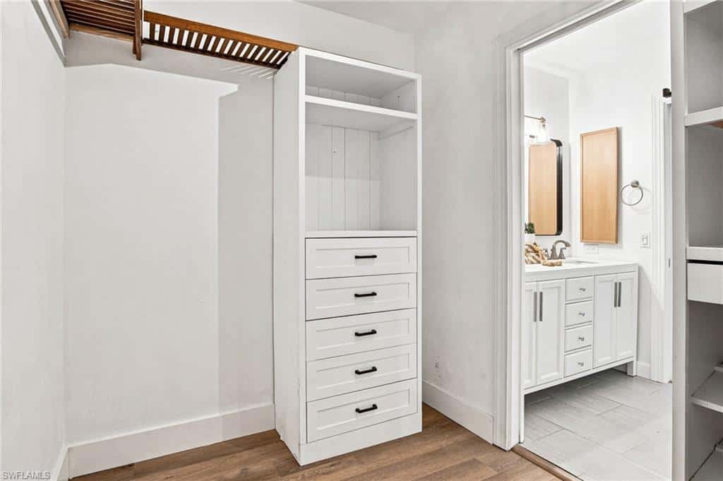 4971 Hickory Wood Dr, Naples, photo 24