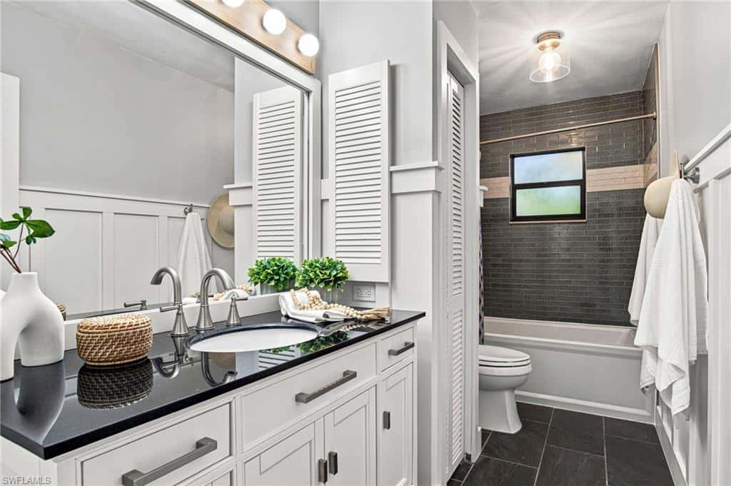 4971 Hickory Wood Dr, Naples, photo 29