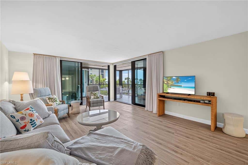 2929 Gulf Dr #102, Sanibel, photo 5