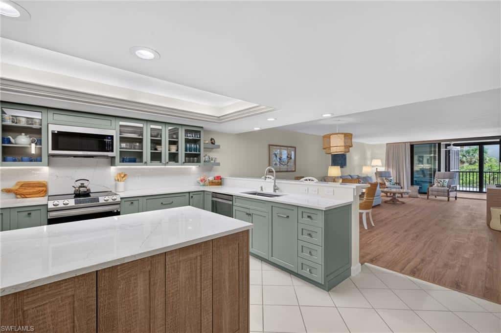 2929 Gulf Dr #102, Sanibel, photo 9