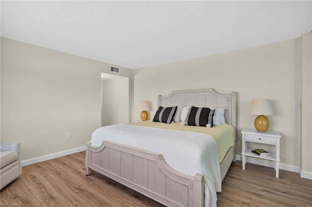2929 Gulf Dr #102, Sanibel, photo 17