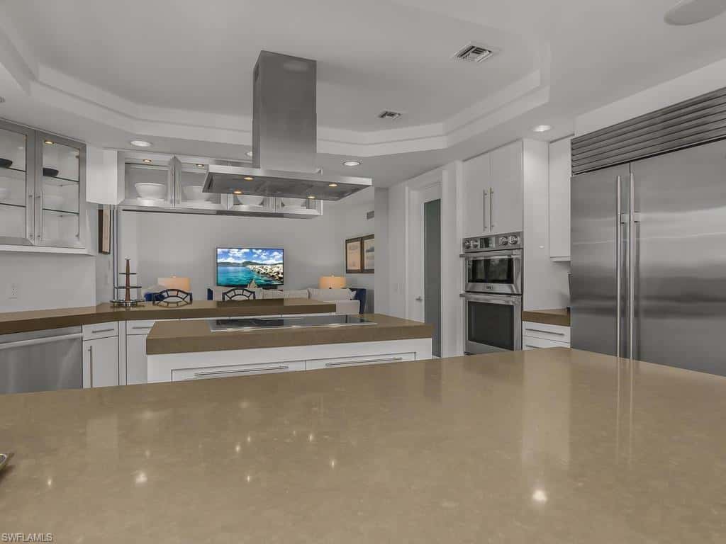 8473 Bay Colony Dr #304, Naples, photo 18