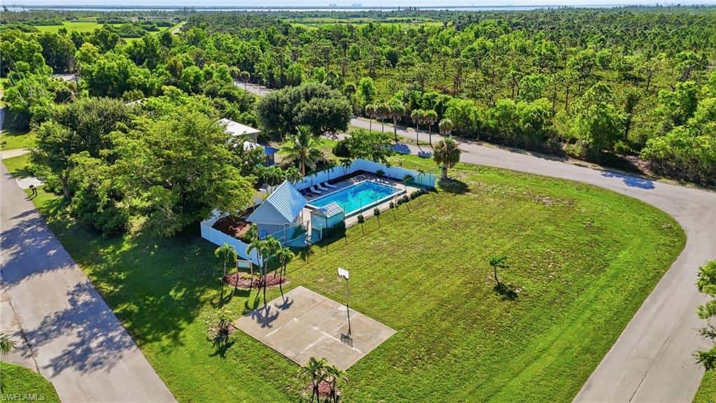 4507 Lake Heather Cir, St. James City, photo 9