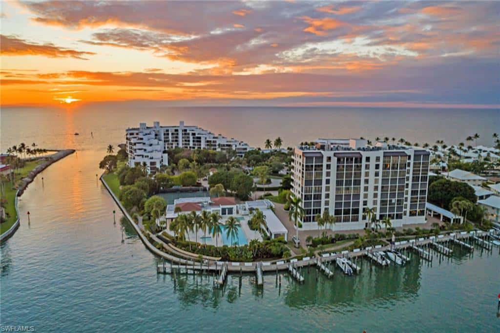 2348 Gulf Shore Blvd #506, Naples, photo 26